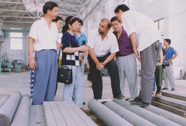 （1）1994年8月9日，向加拿大客商介紹產(chǎn)品_副本